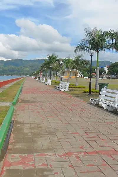 Mati park and baywalk, Rayfelk